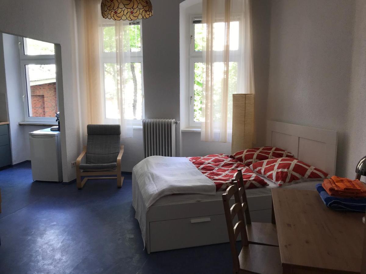 Klein App In Alt - Tegel Apartment Берлин Екстериор снимка